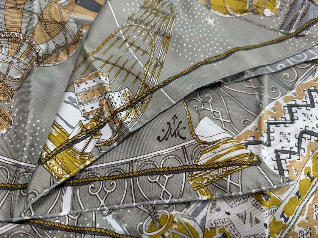 セオリーリュクス　manipuri バルーン　シルクスカーフ グレーマルチ　新品