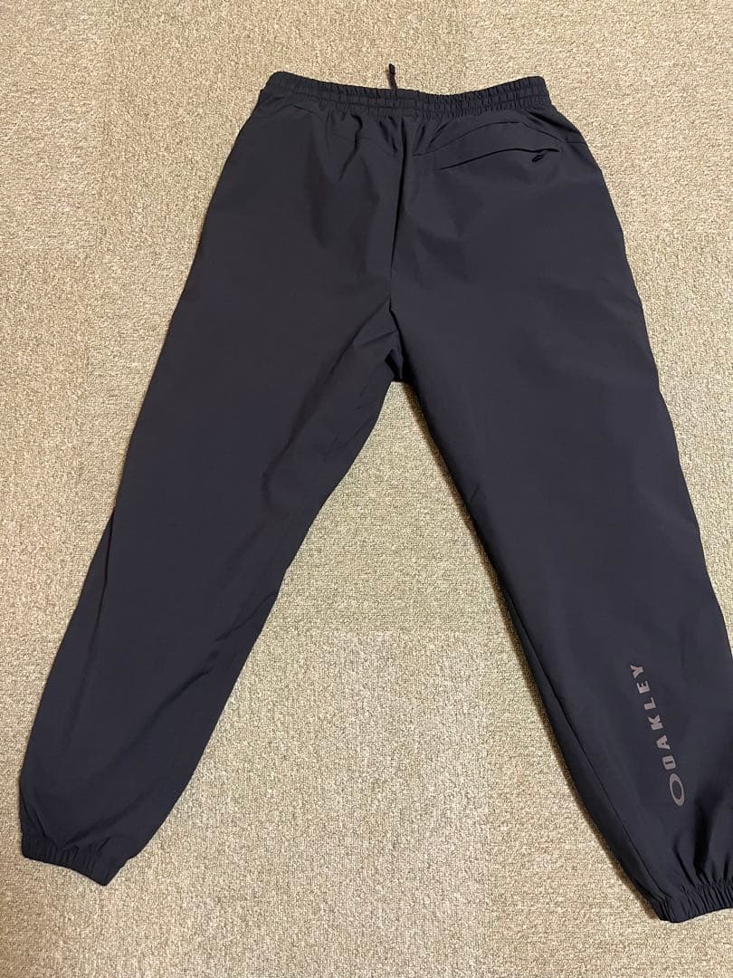 Oakley ブラック ジャージ上下セット