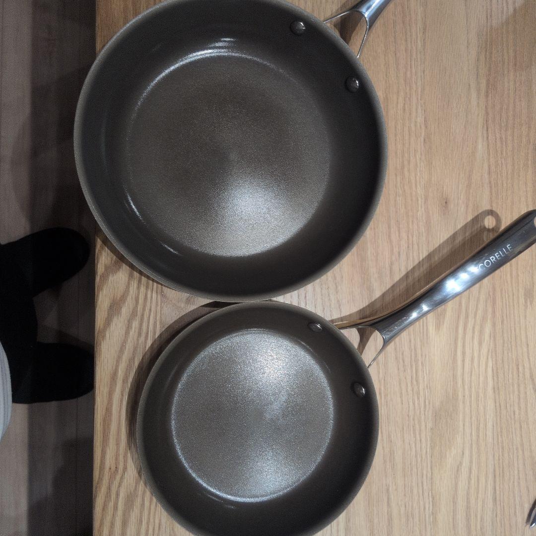 コレールフライパン ２０㌢26㌢