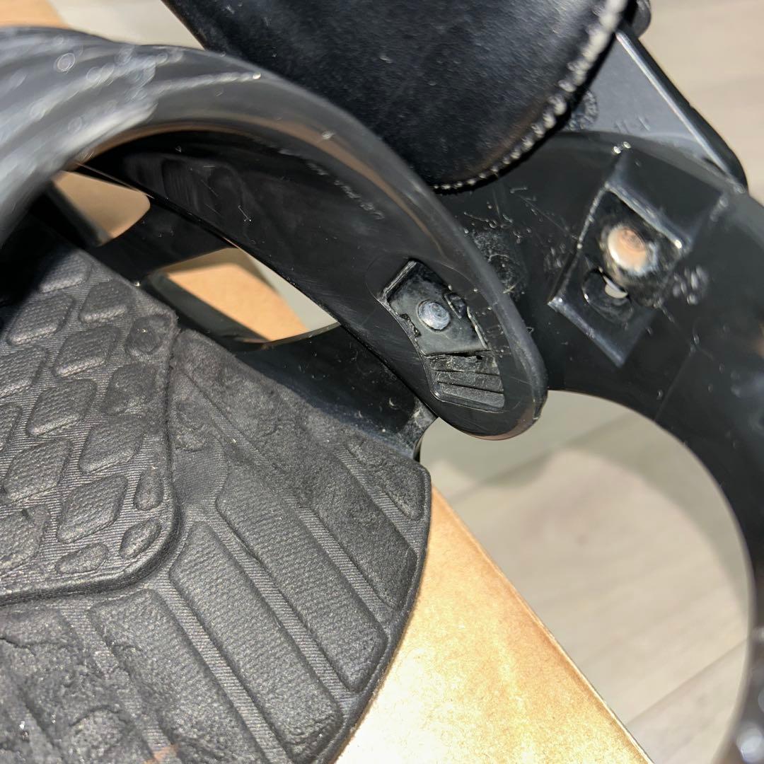 k2 ビンディング(1箇所部品取れ有り)