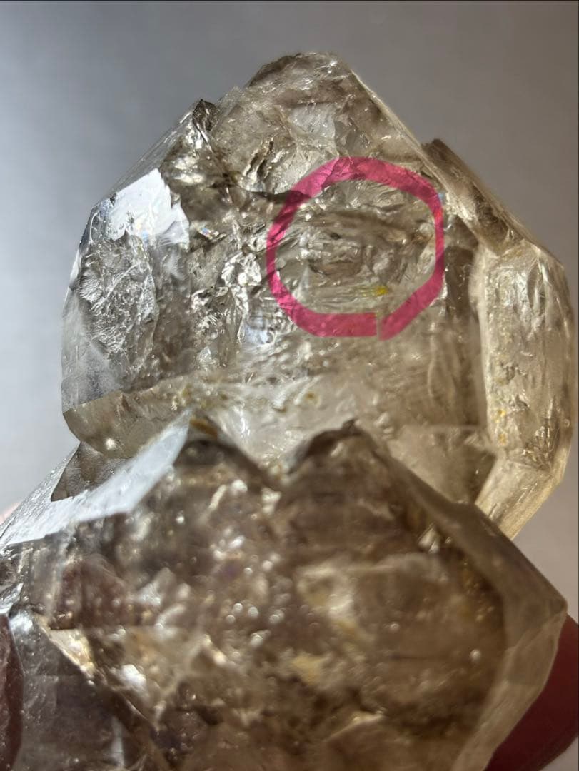 レア　大きめ水入り　マイカ流砂　エレスチャル　209g エンハイドロ　天然石