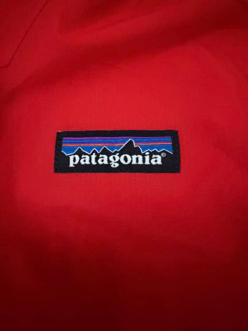 patagonia レッド マウンテンパーカー