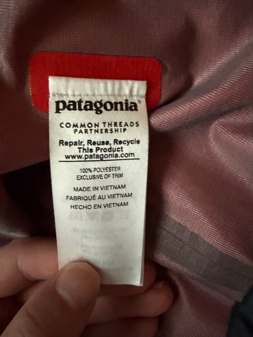 patagonia レッド マウンテンパーカー