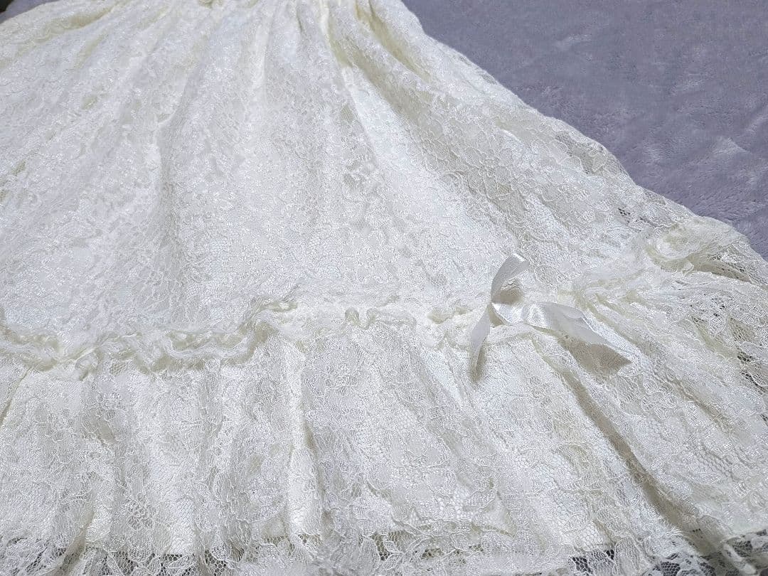 新古品 メタモルフォーゼ 総レースシャーリングJSK オフ白