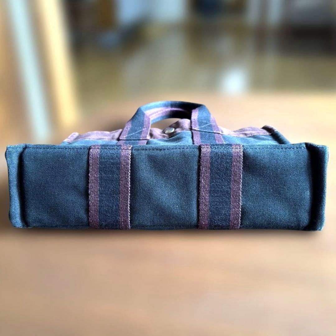 HERMES キャンバストートバッグ　黒とワイン色