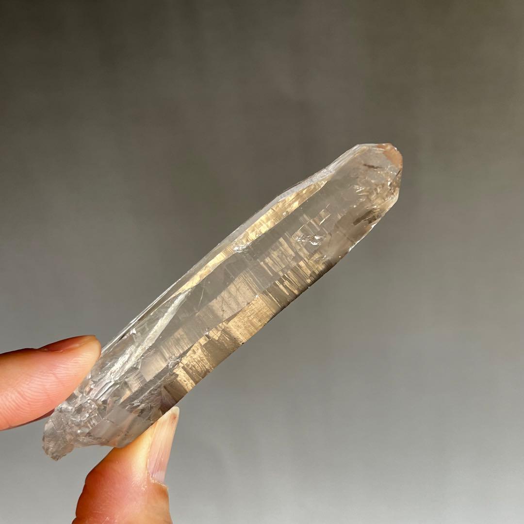 超レア　ガネーシュヒマール産　クリスタル　ポイント水晶　3