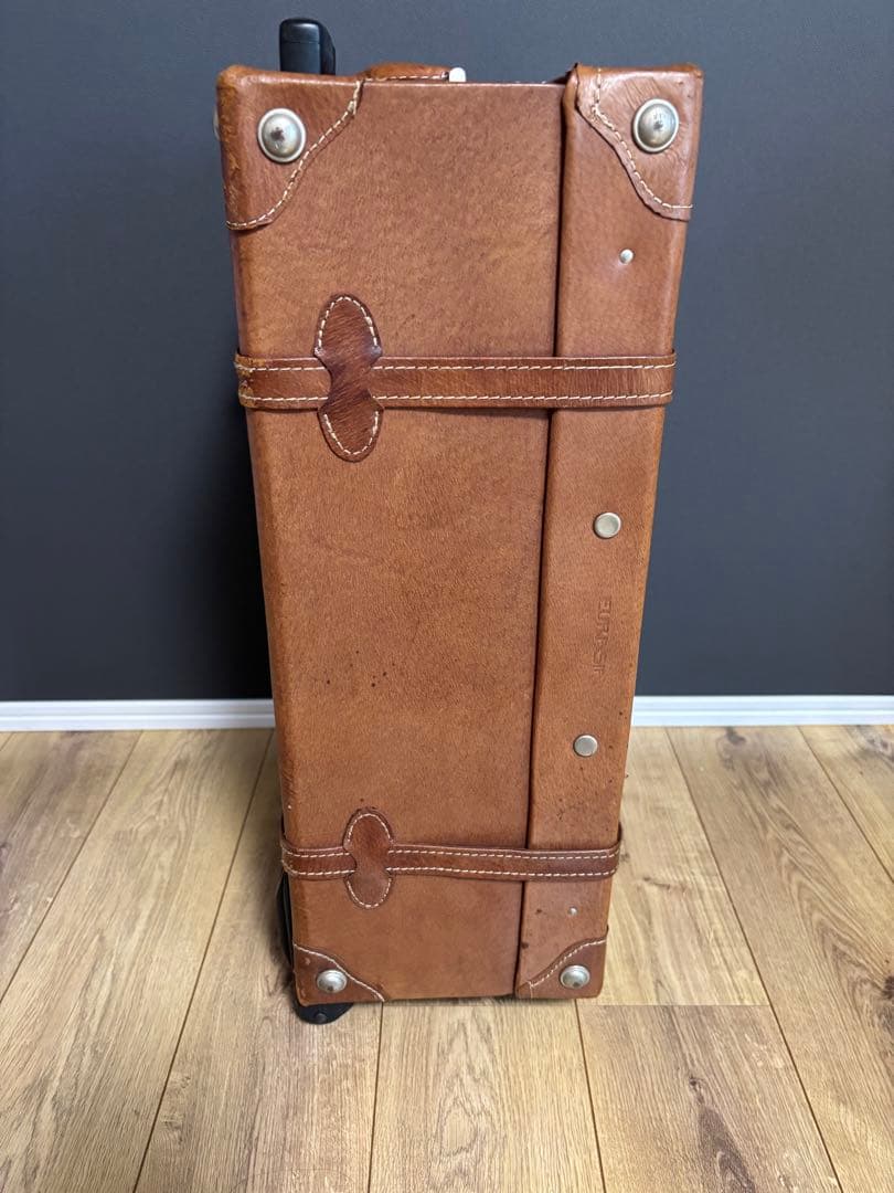 値下げ！1ユーラシアトランク　豚革レトロ　キャリーケース　スーツケース