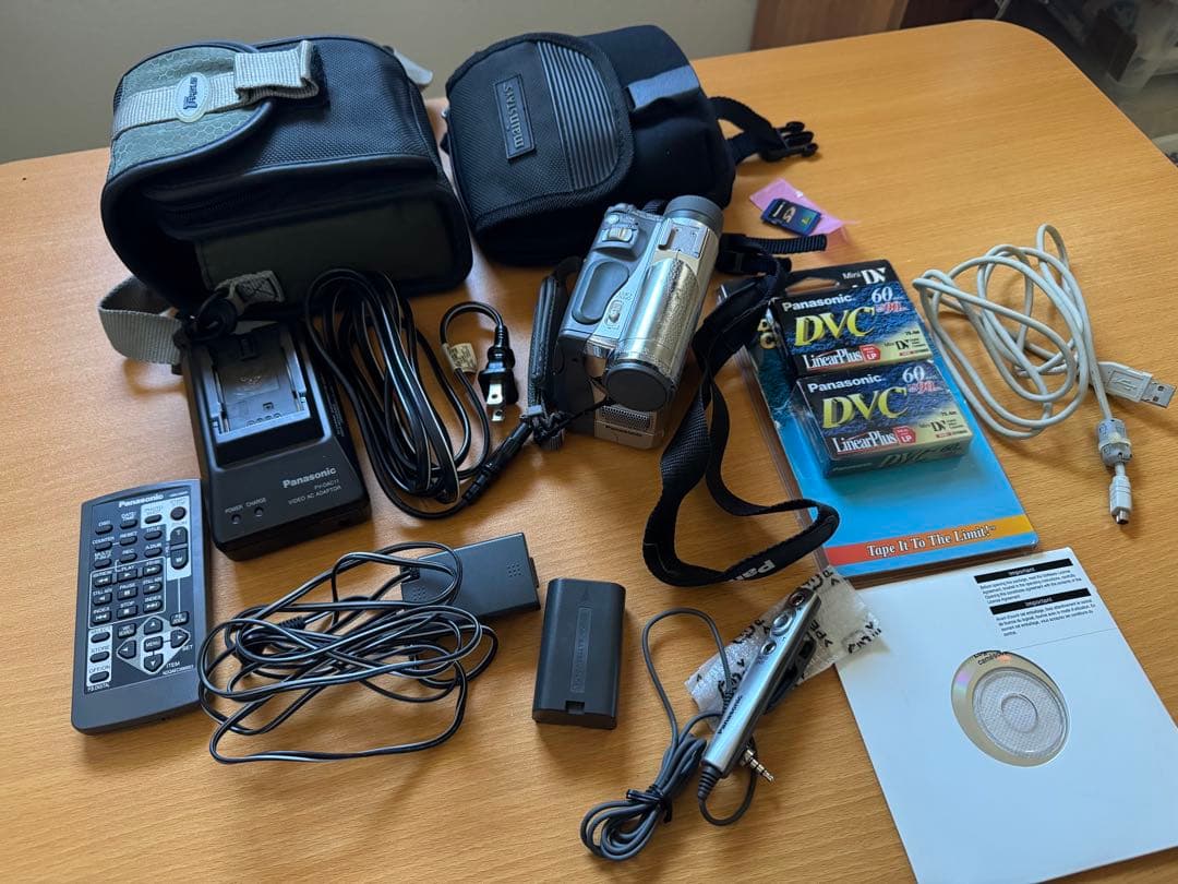 Panasonic PV-DC252D ビデオカメラ本体