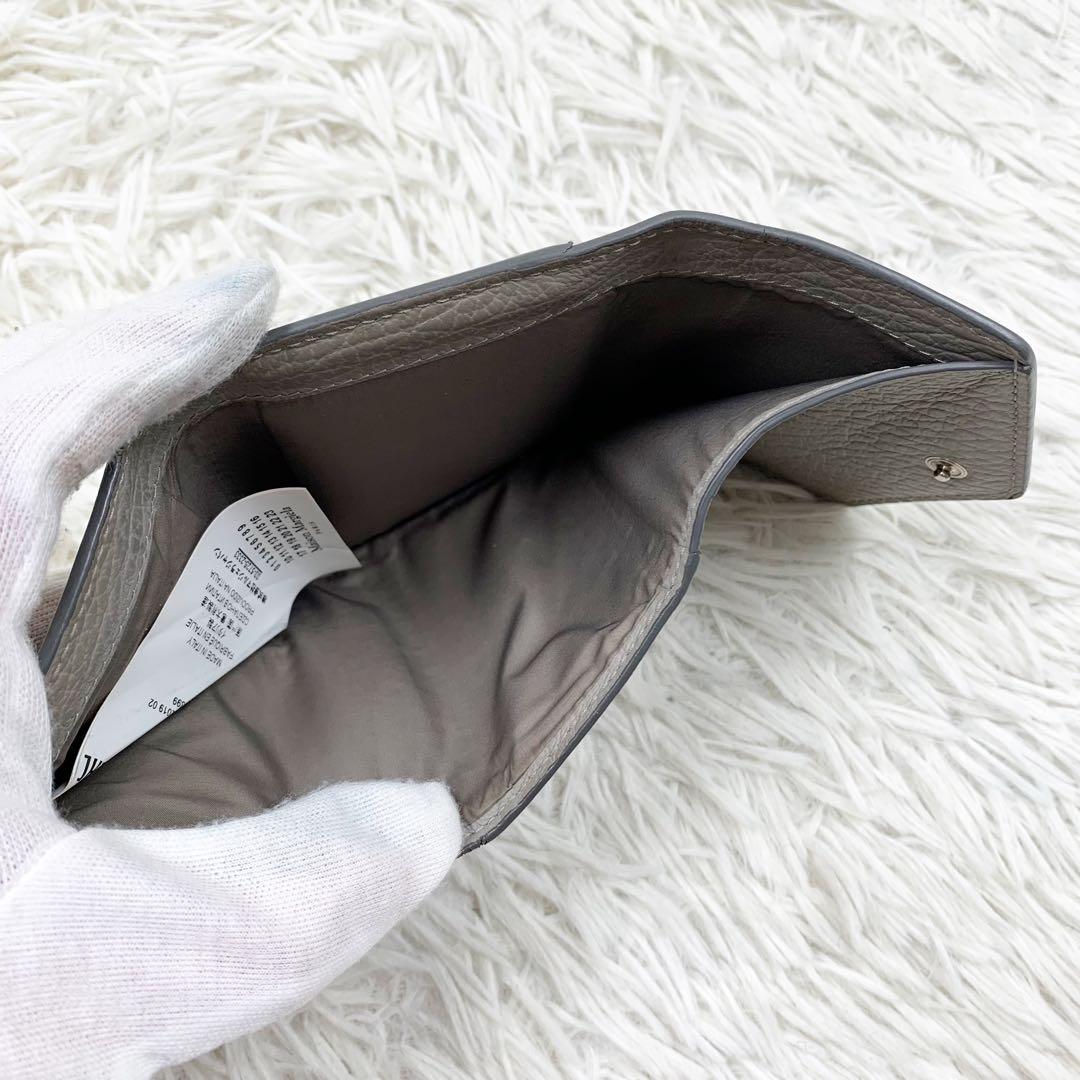 【✨良品✨】メゾンマルジェラ 三つ折り財布 4ステッチ レザー グレー