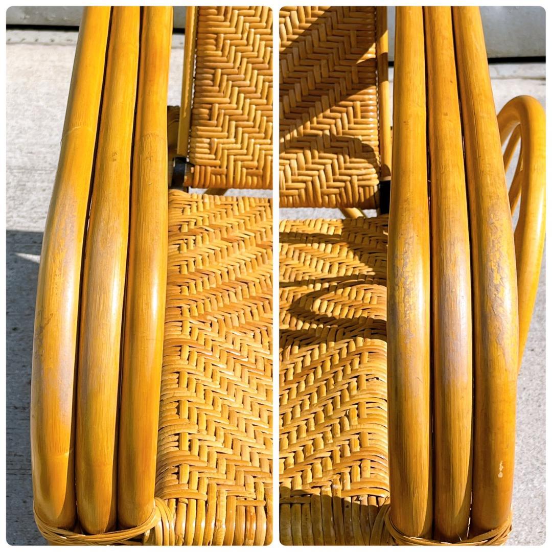 【送料無料】 ラタン リクライニングアームチェア マガジンラック オットマン