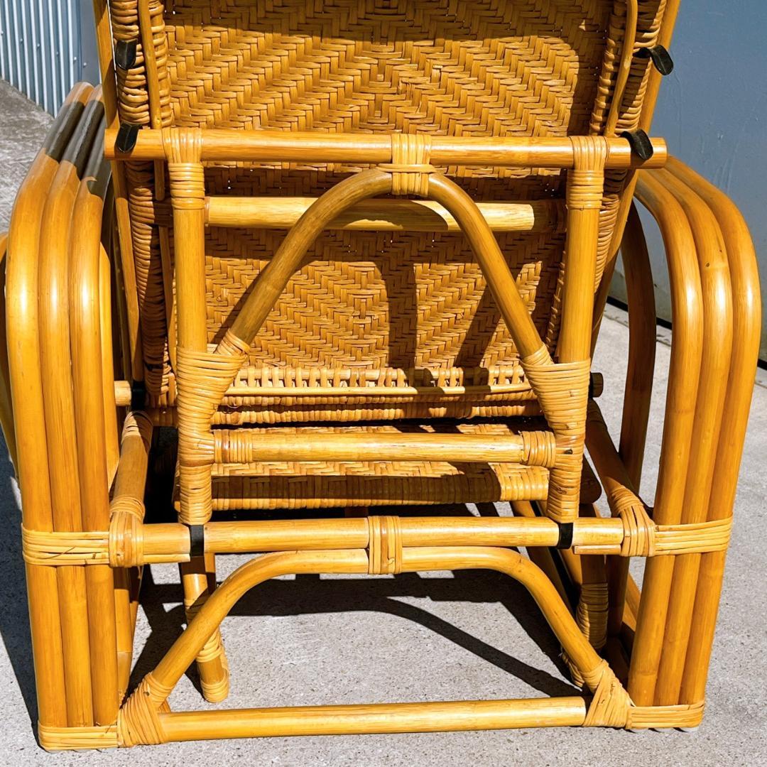 【送料無料】 ラタン リクライニングアームチェア マガジンラック オットマン