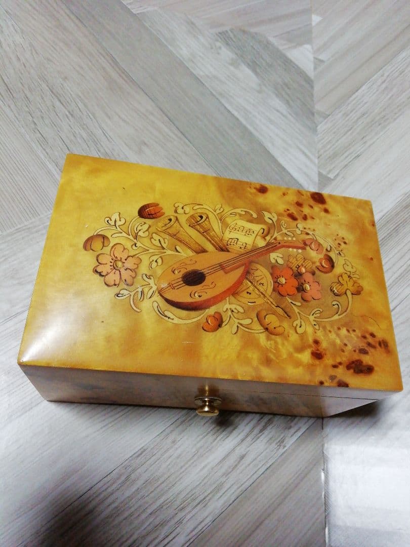 スイス製 GUEISSAZ-JACCARD ゲイサスジャカード】オルゴール