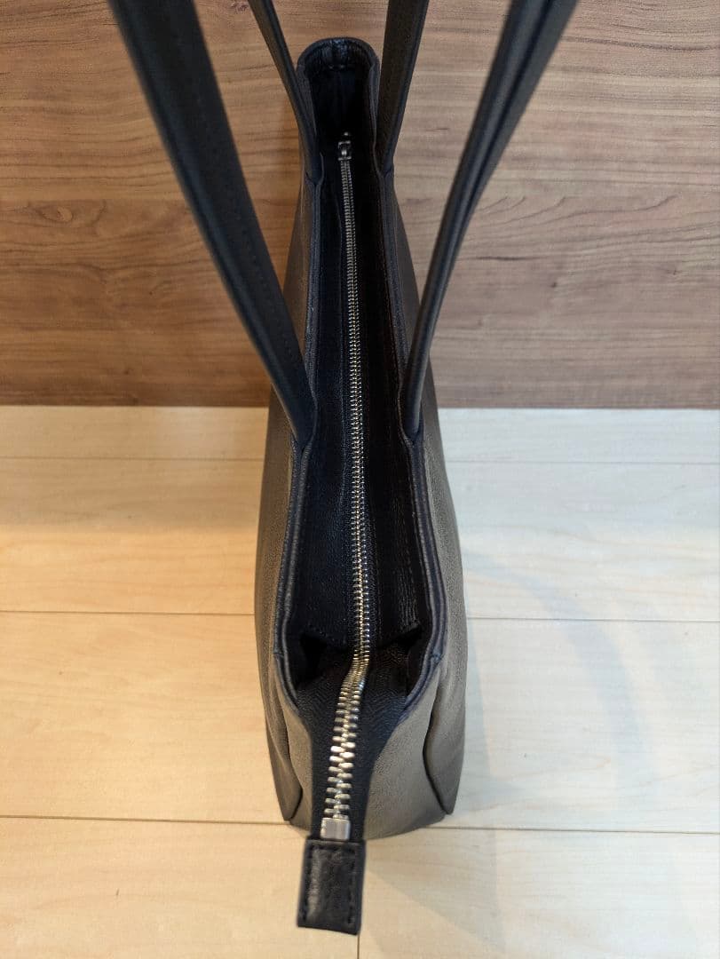 【未使用級】SHIPS スマート レザー ヴァーティカル トートバッグ