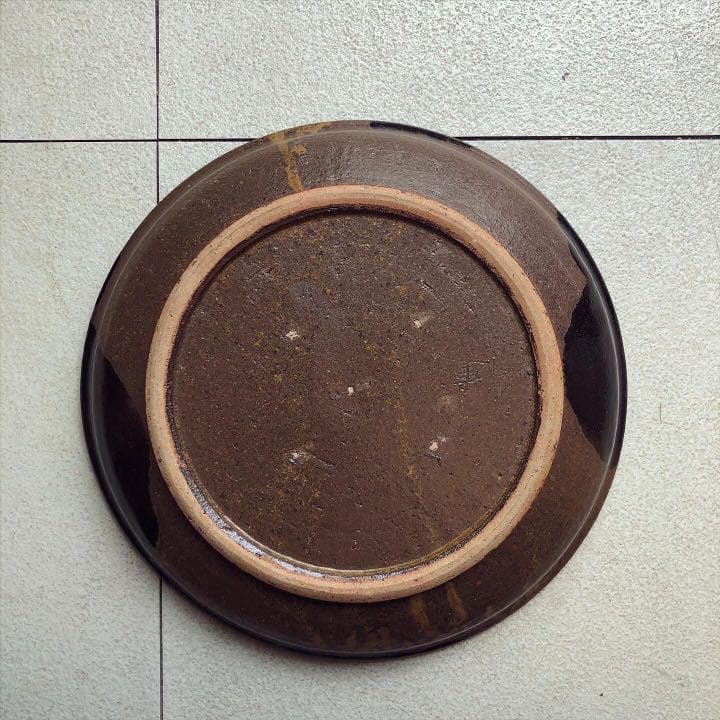 【陶器】大皿 黒 花柄 大きい メインディッシュ 和柄 和風 和食 食器