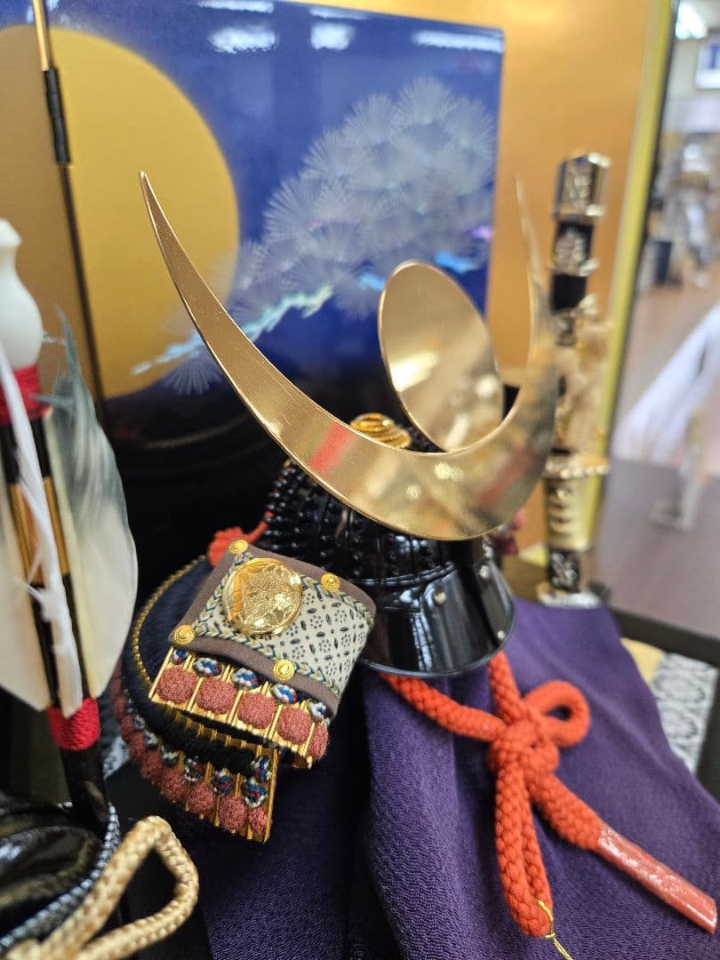 【展示品限り】五月人形　別所実正作　月光の兜　収納飾り　※閉店セール　S46
