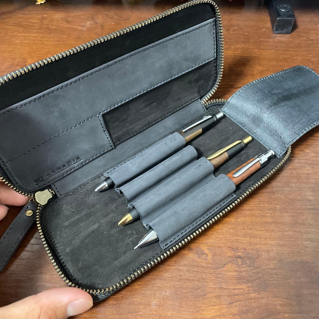 バハギア　ペンケース　おまけ付き