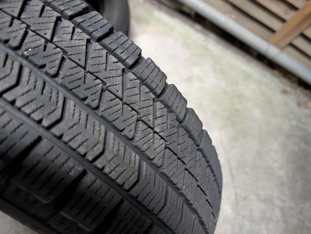 軽自動車全般！【21年製】155/65R14冬タイヤ4本セット