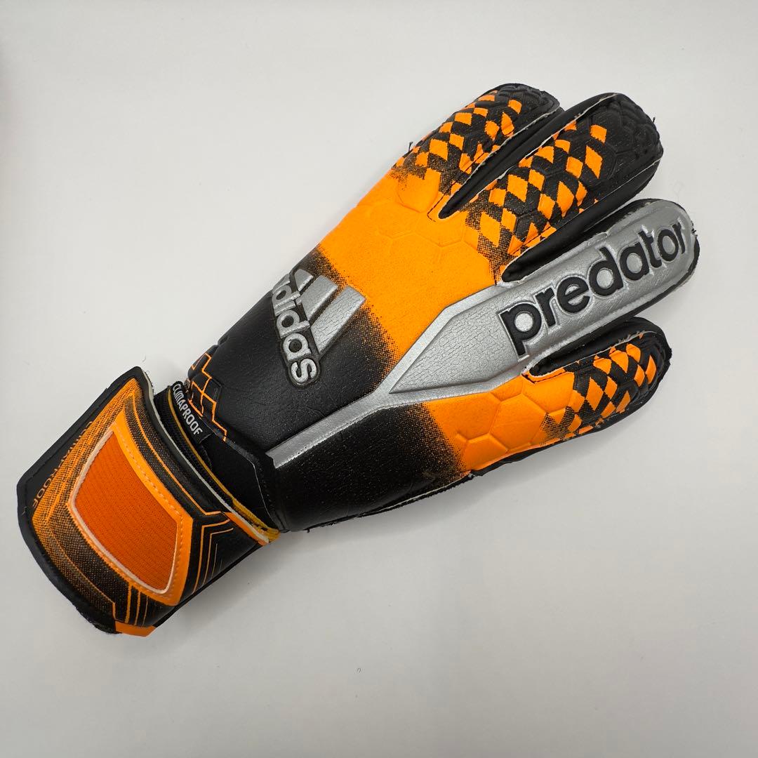 アディダス プレデター (Climaproof) 9号