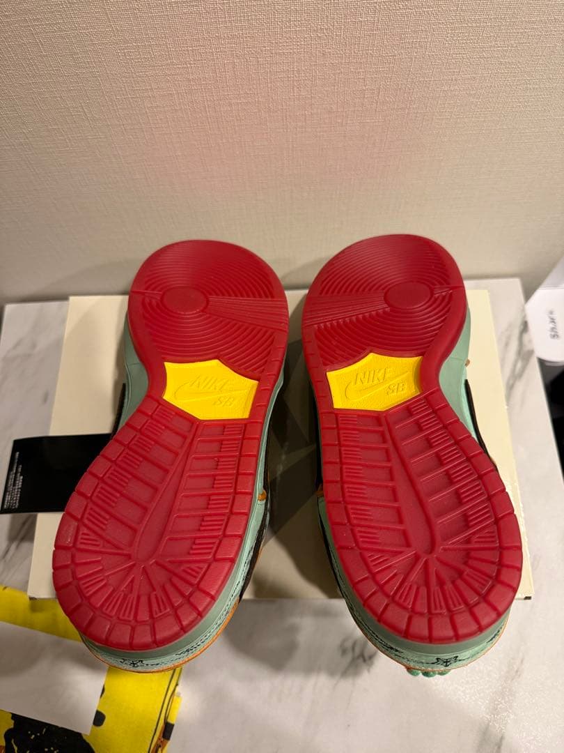 靴 T-KYUNNike SB Dunk Low Pro