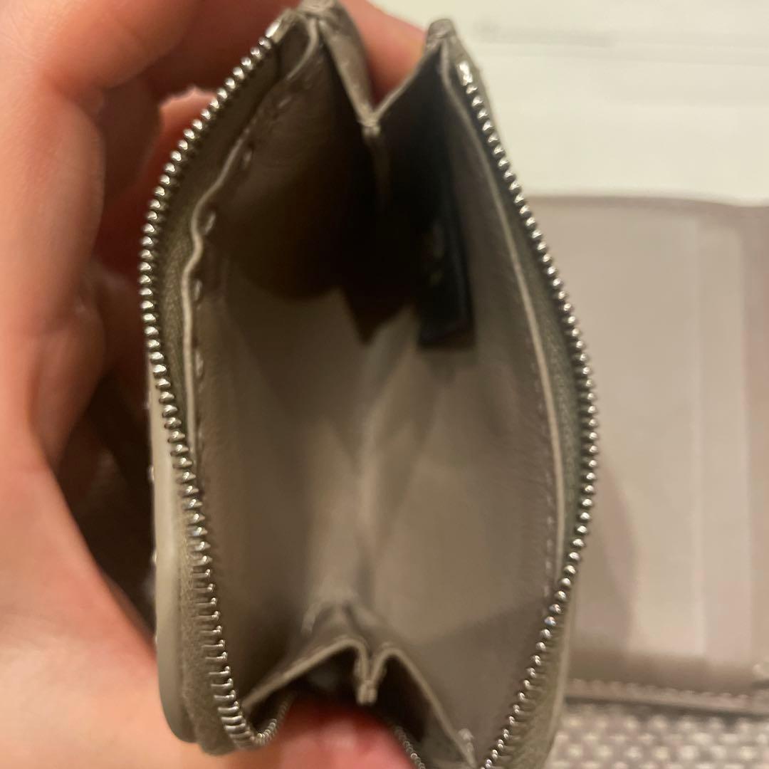 FENDI グレー 三つ折り財布
