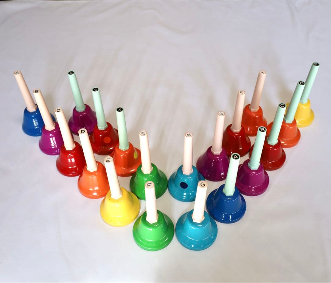 ウチダ ミュージックベル ハンドベル 20音 20個　株式会社 内田洋行