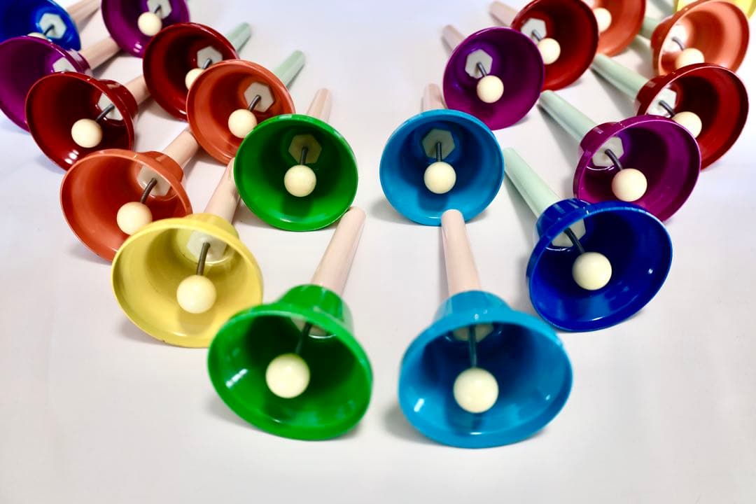 ウチダ ミュージックベル ハンドベル 20音 20個　株式会社 内田洋行