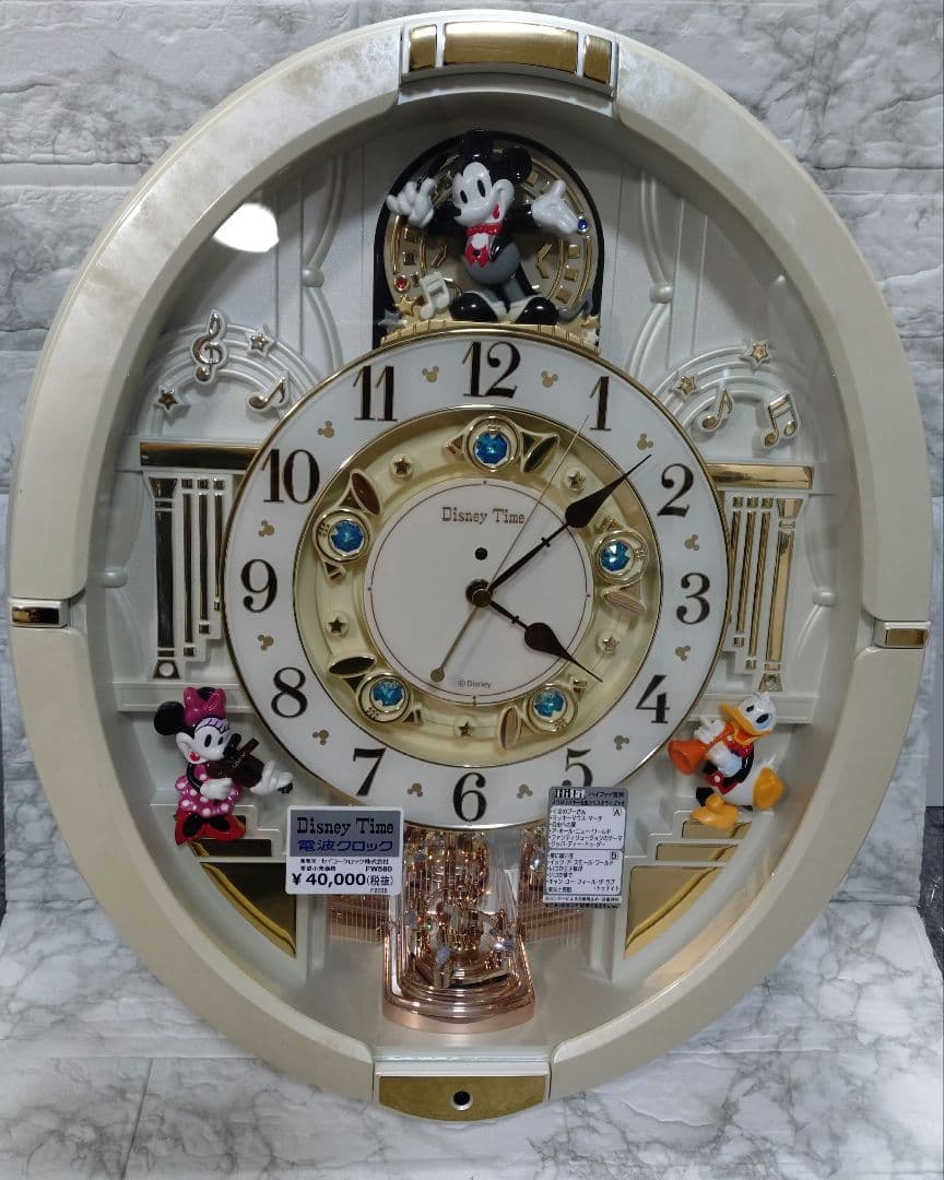 SEIKO　電波時計　 ディズニー　からくり時計 FW580W