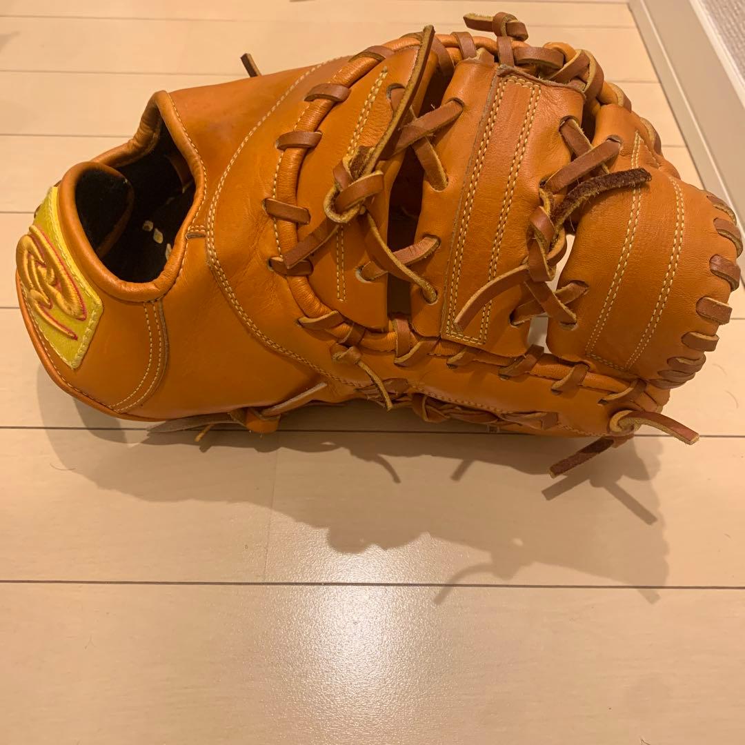 ドナイヤ　軟式用ファーストミット