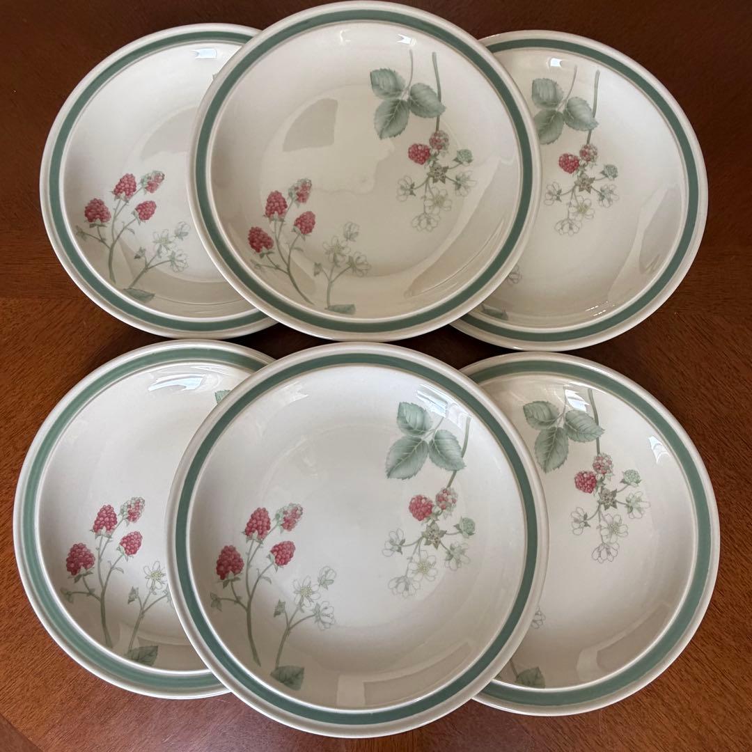 【英国ビンテージ】ウェッジウッド★ラズベリー　ケイン★クープ皿6枚