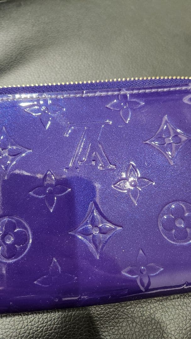 Louis Vuitton パープル長財布
