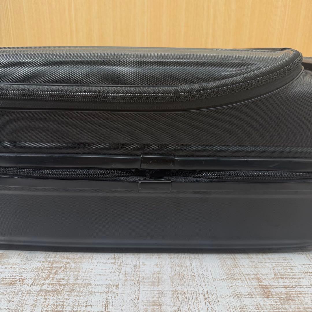 訳あり　BRIEFING H-34F キャリーケース　４輪　マットな色合い