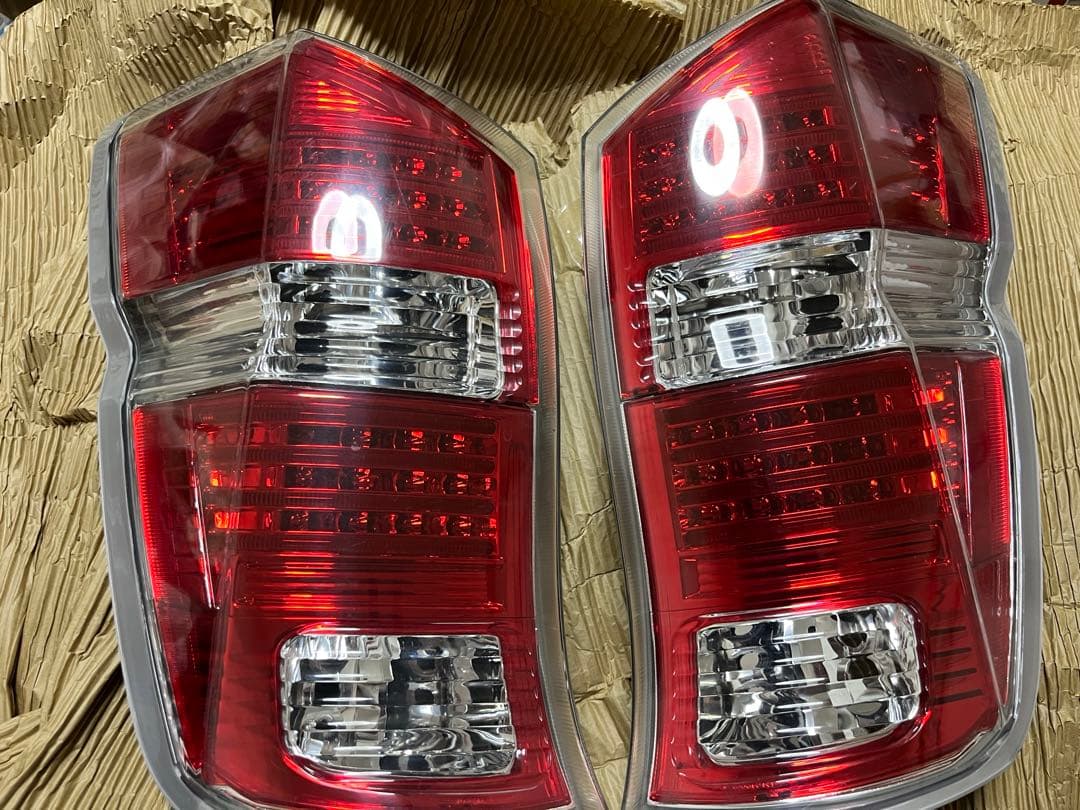 HONDA RK5ステップワゴンLEDテール