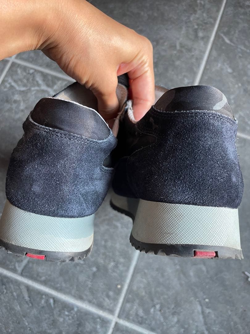 PRADA ダークブルー 迷彩柄 スニーカー