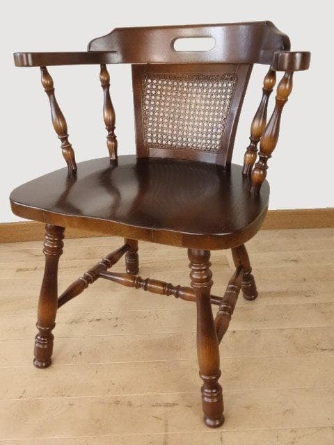 飛騨産業　キツツキ　穂高　アームチェアーB　イス　 木製　再塗装済ＵＳＥＤ