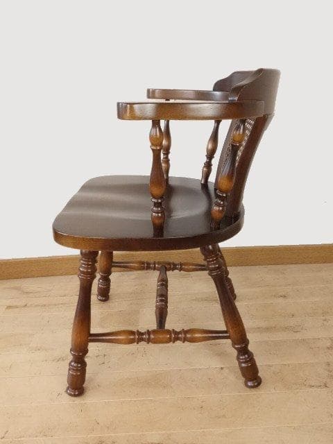 飛騨産業　キツツキ　穂高　アームチェアーB　イス　 木製　再塗装済ＵＳＥＤ