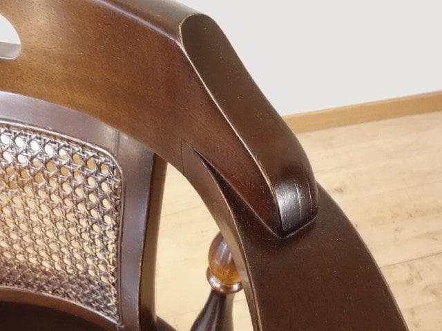 飛騨産業　キツツキ　穂高　アームチェアーB　イス　 木製　再塗装済ＵＳＥＤ