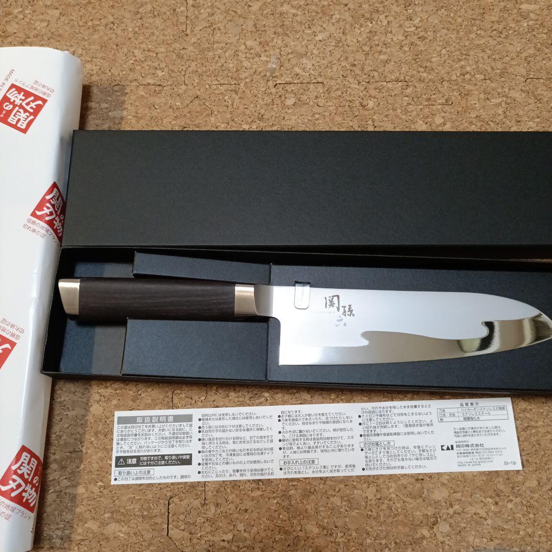 新品　未使用　貝印 関孫六 15000ST 三徳包丁 AE5300