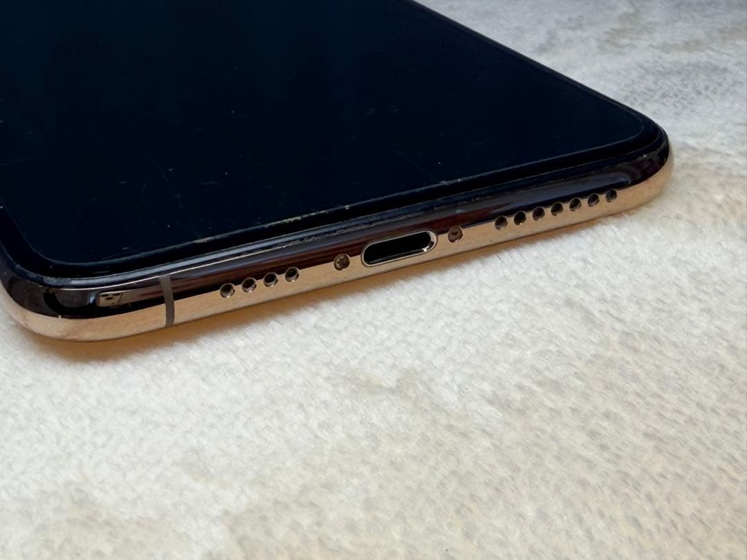 iPhone Xs Maxゴールド　256GB SIMフリー　本体のみ