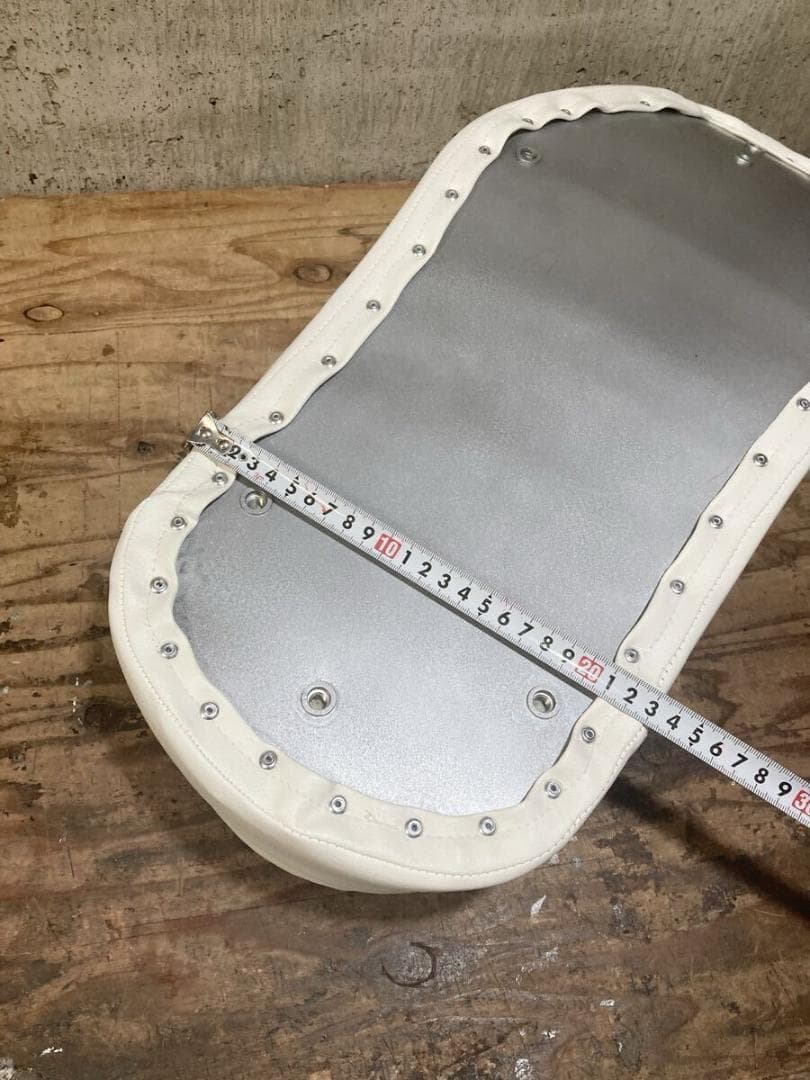 送料無料 TTシート 薄型 WH タックロールトライアンフ SR ベイツ