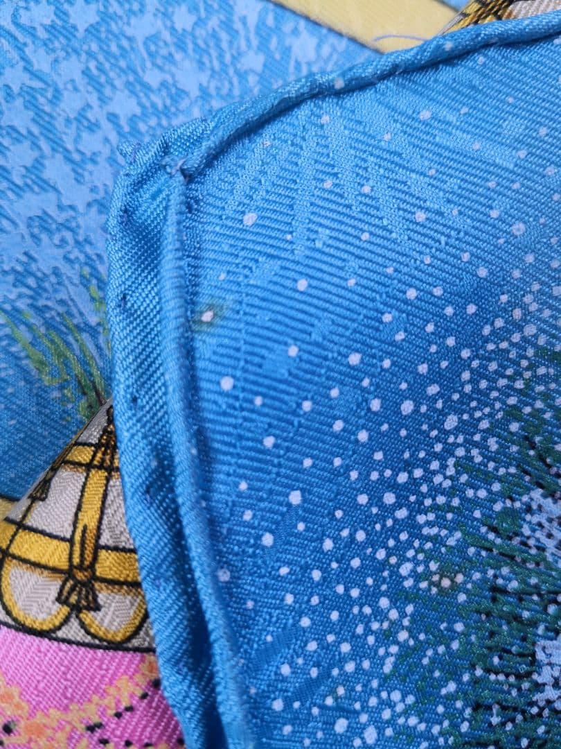 エルメス　HERMES　スカーフ　カレ90　技巧の火