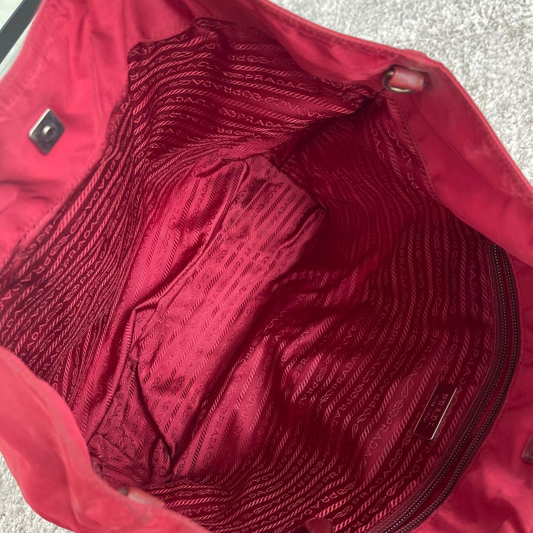 プラダ　PRADA トートバッグ　レッド