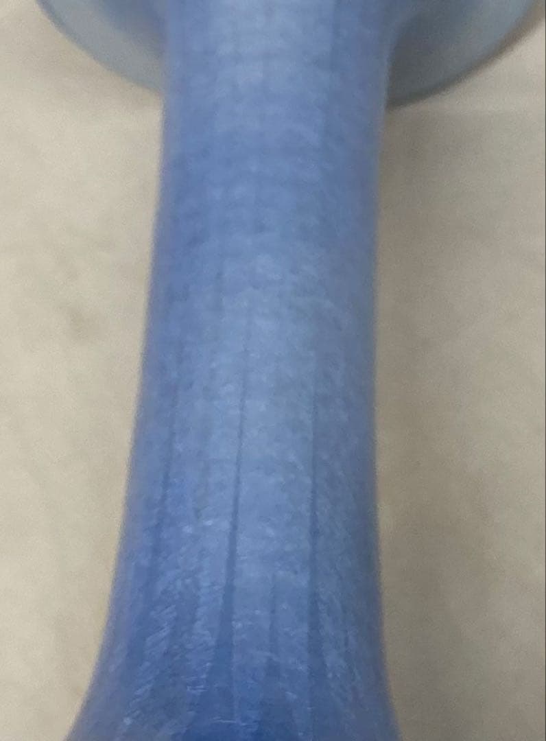 B474s「淡青釉裏銀彩 花入」中田一於作　共布共箱　九谷焼　師-3代徳田八十吉