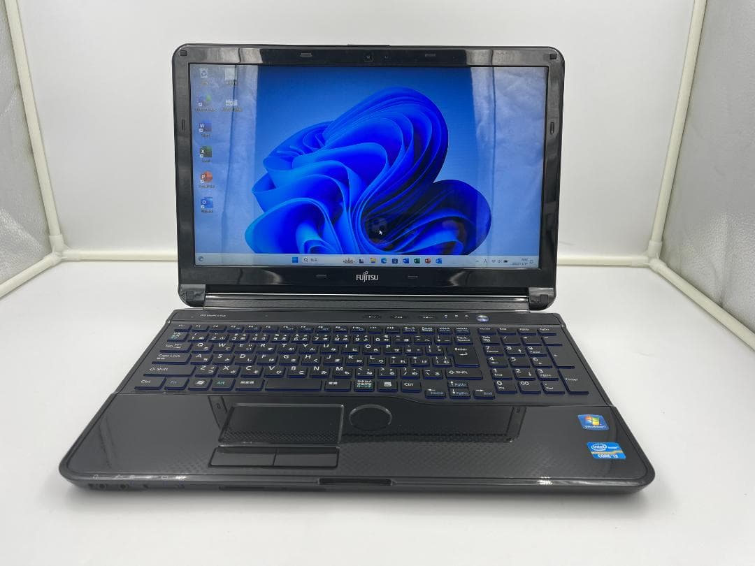 ノートパソコン core i3 ｗindows11 オフィス付き AH54/EB