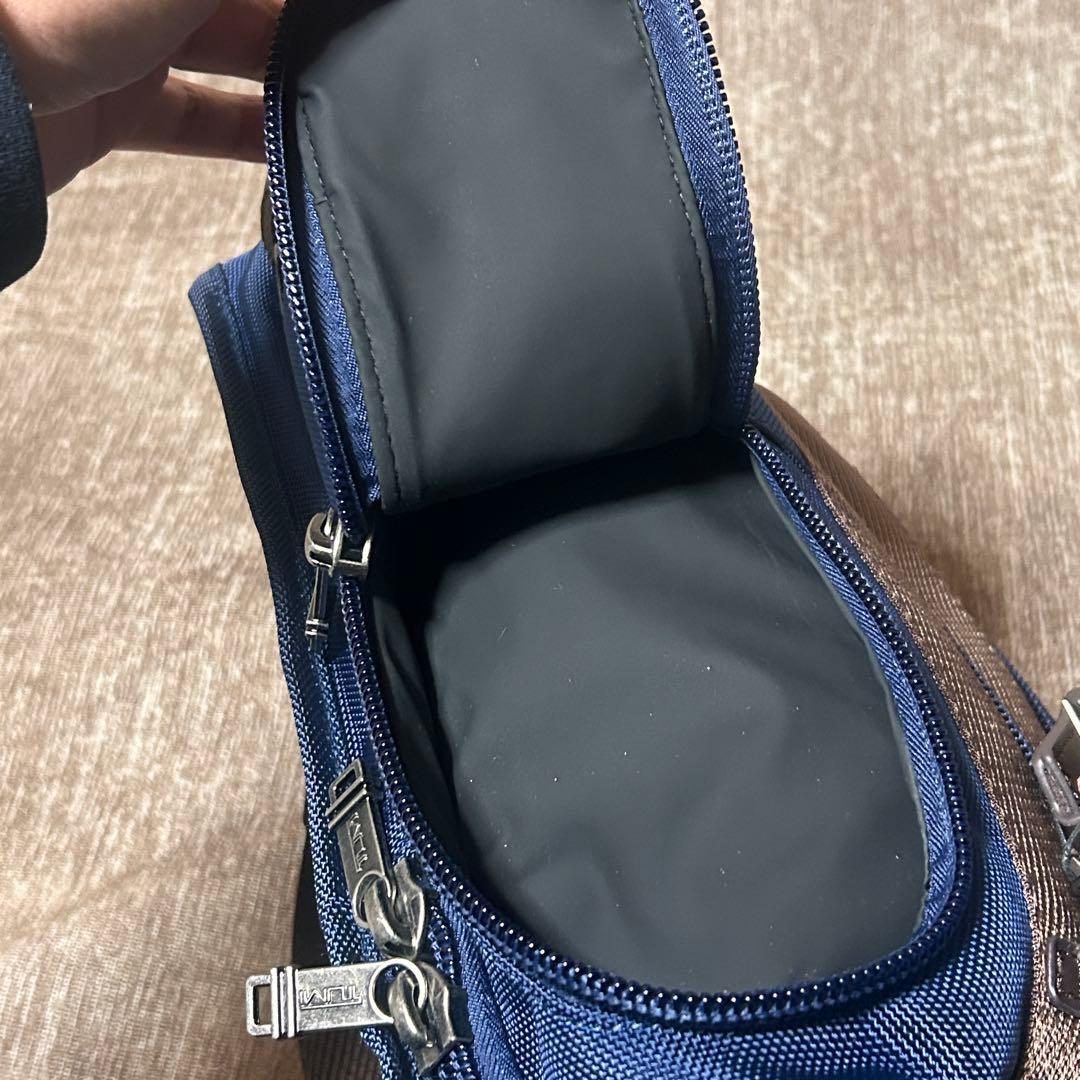 未使用　タグ付き　TUMI ALPHA BRAVO モントレー　ボディバッグ