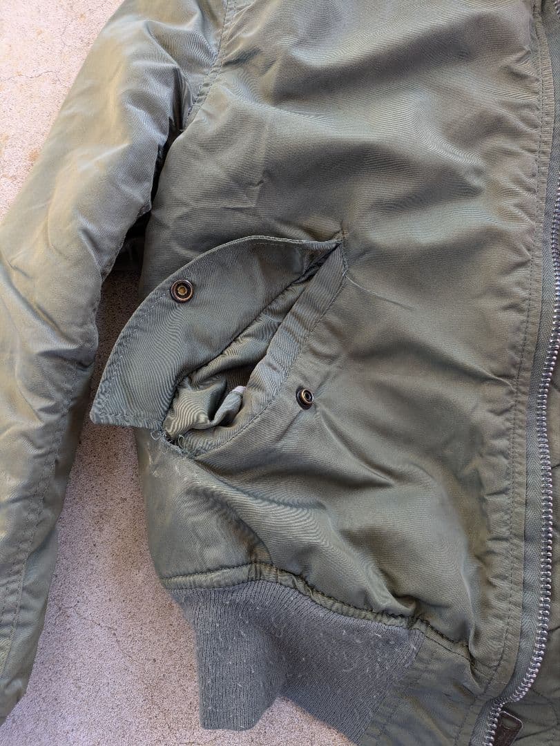 ALPHAMA-1フライトジャケット80sUSA製 3本タグ ※ポケット破れ有り