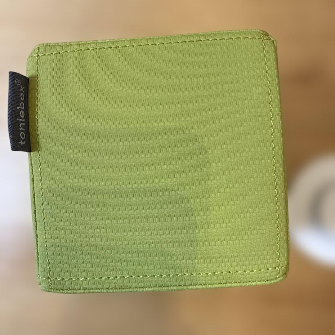 Vicky　Toniebox オーディオプレーヤー　黄緑　グリーン