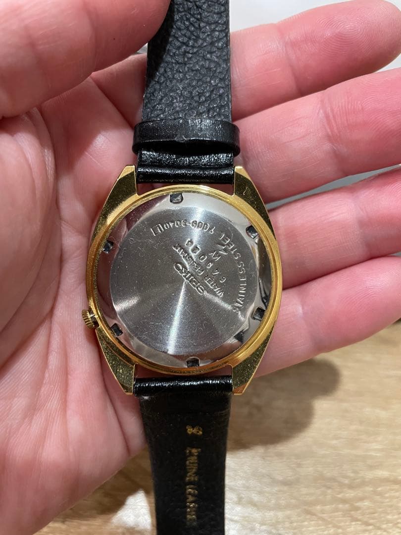 EBBTHDESEIKO ミッキーマウス 自動巻き腕時計