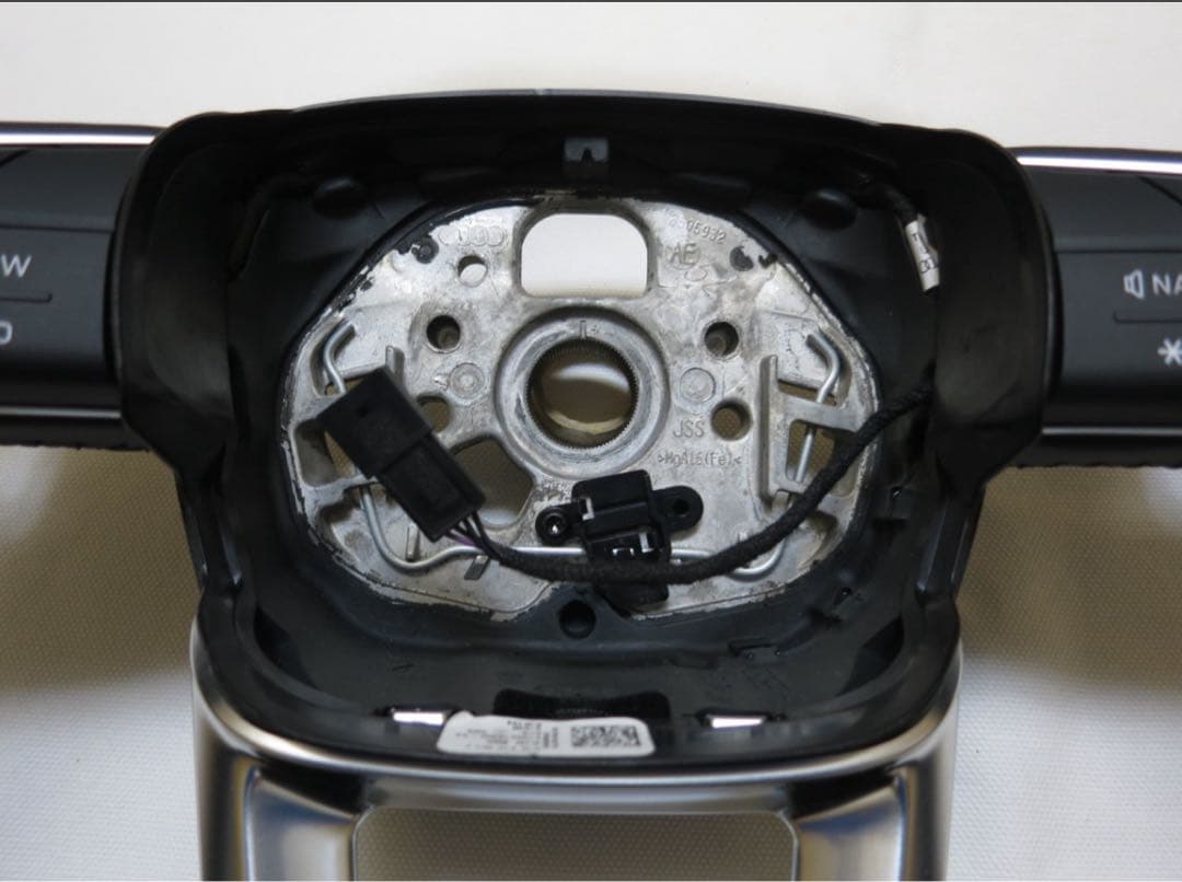 アウディ 純正 内装パーツ インテリア部品 パドルシフト付　低走行車取外し