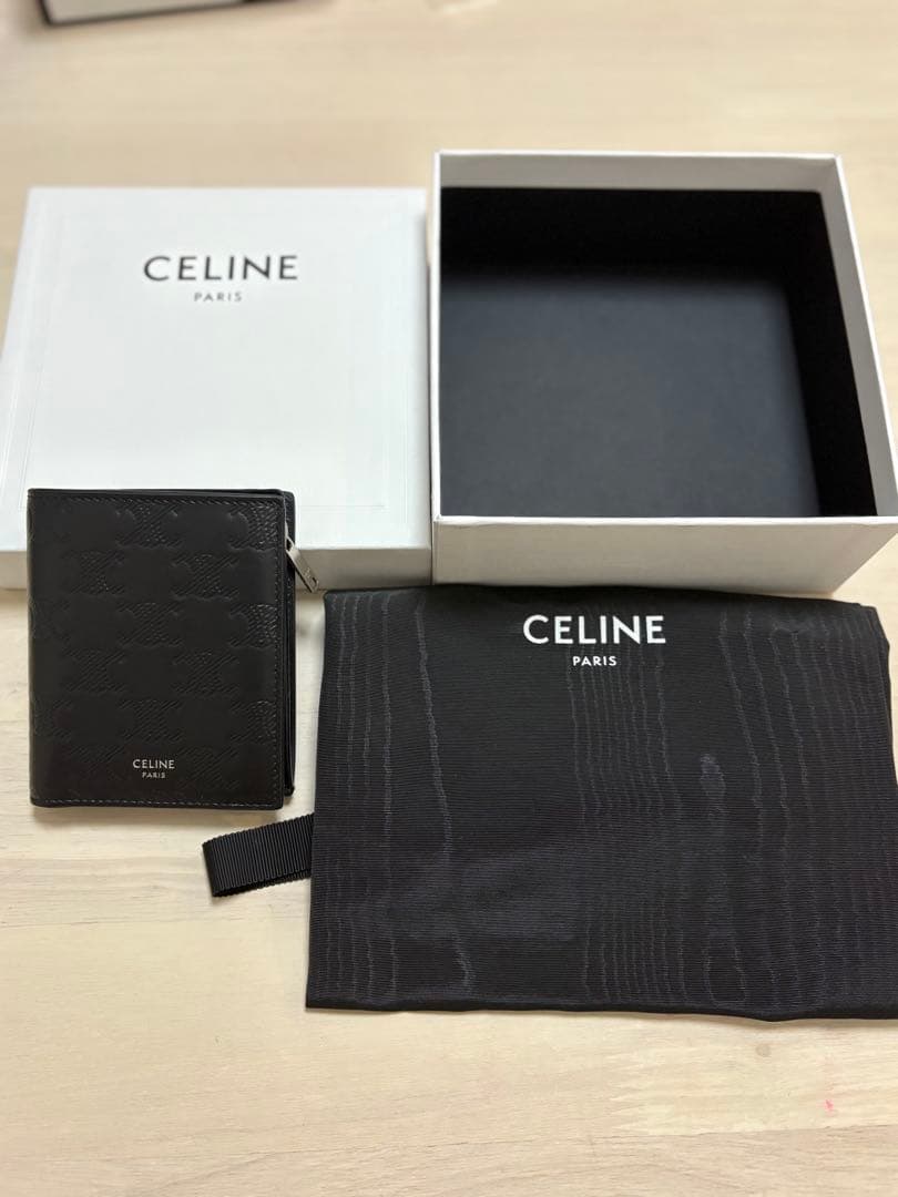 m様　CELINE コンパクトウォレット ブラック　キャッシュレス最適