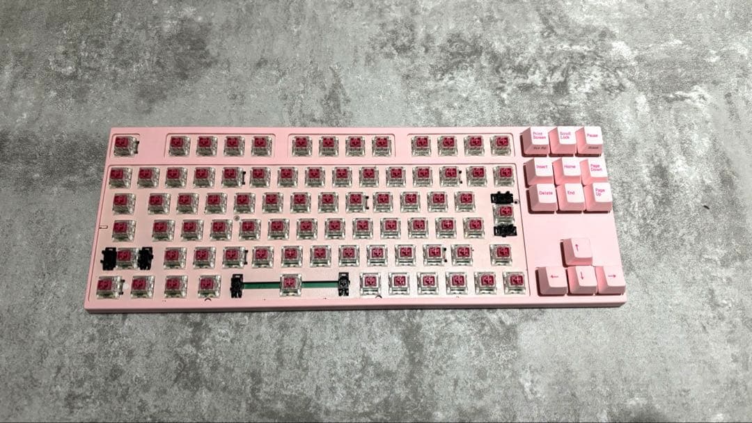 【日本発売記念バージョンキーボード】 VARMILO 桜キーボード　桜軸